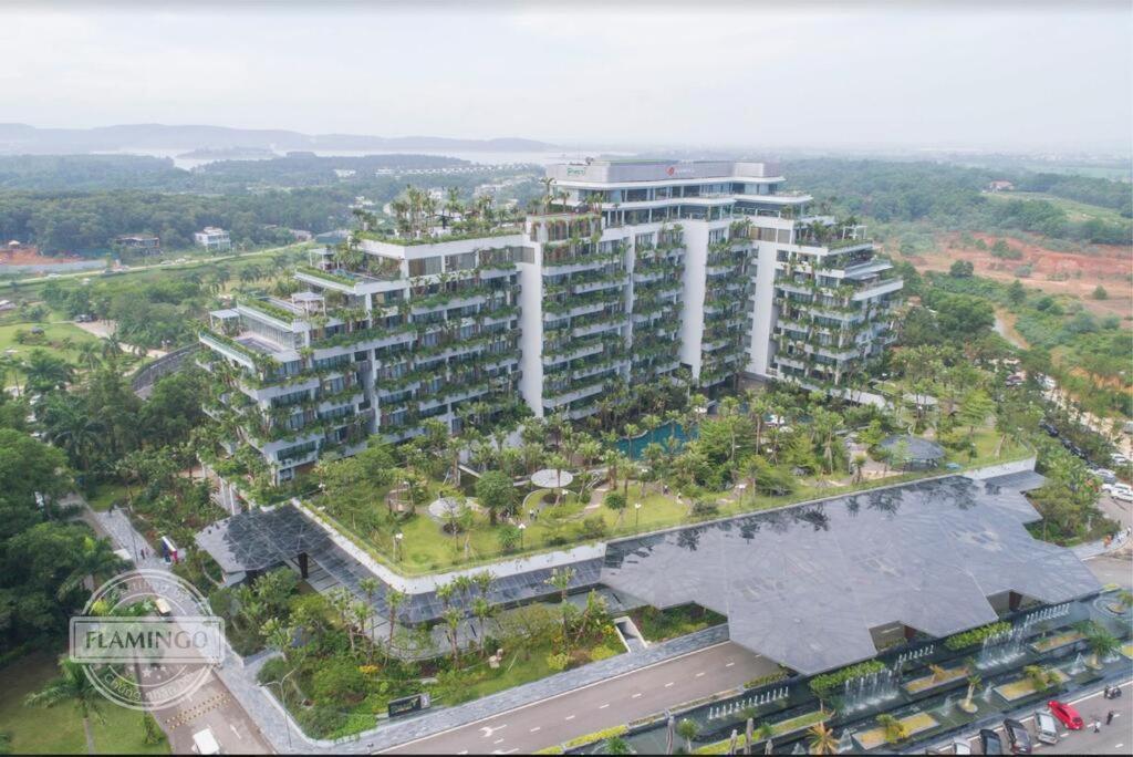 Flamingo Dai Lai Resort - By Bay Luxury Vinh Yen Exterior photo