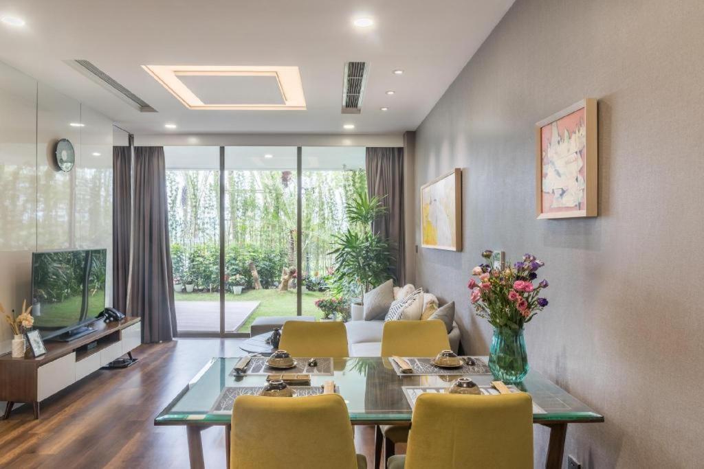 Flamingo Dai Lai Resort - By Bay Luxury Vinh Yen Exterior photo