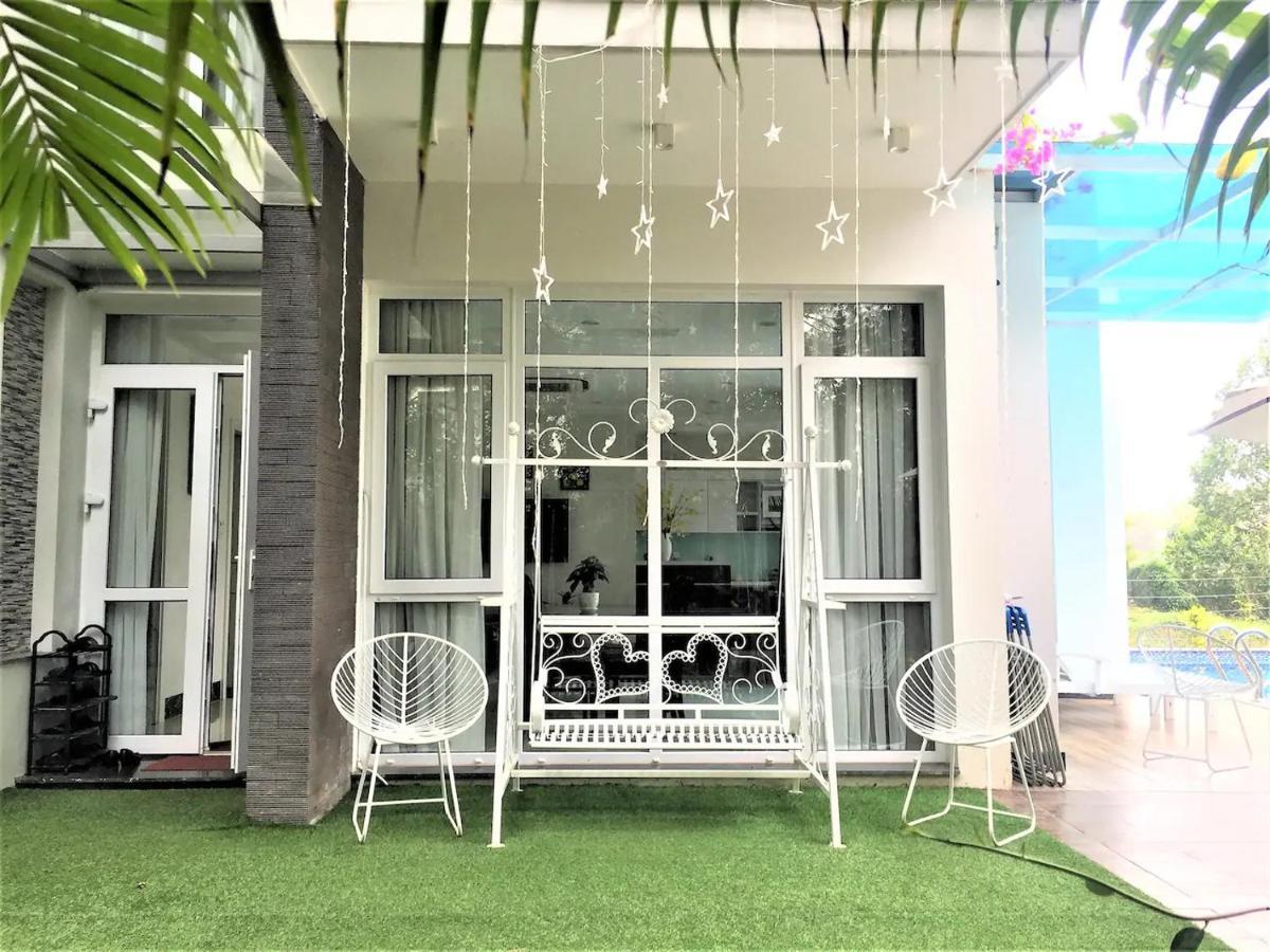 Flamingo Dai Lai Resort - By Bay Luxury Vinh Yen Exterior photo